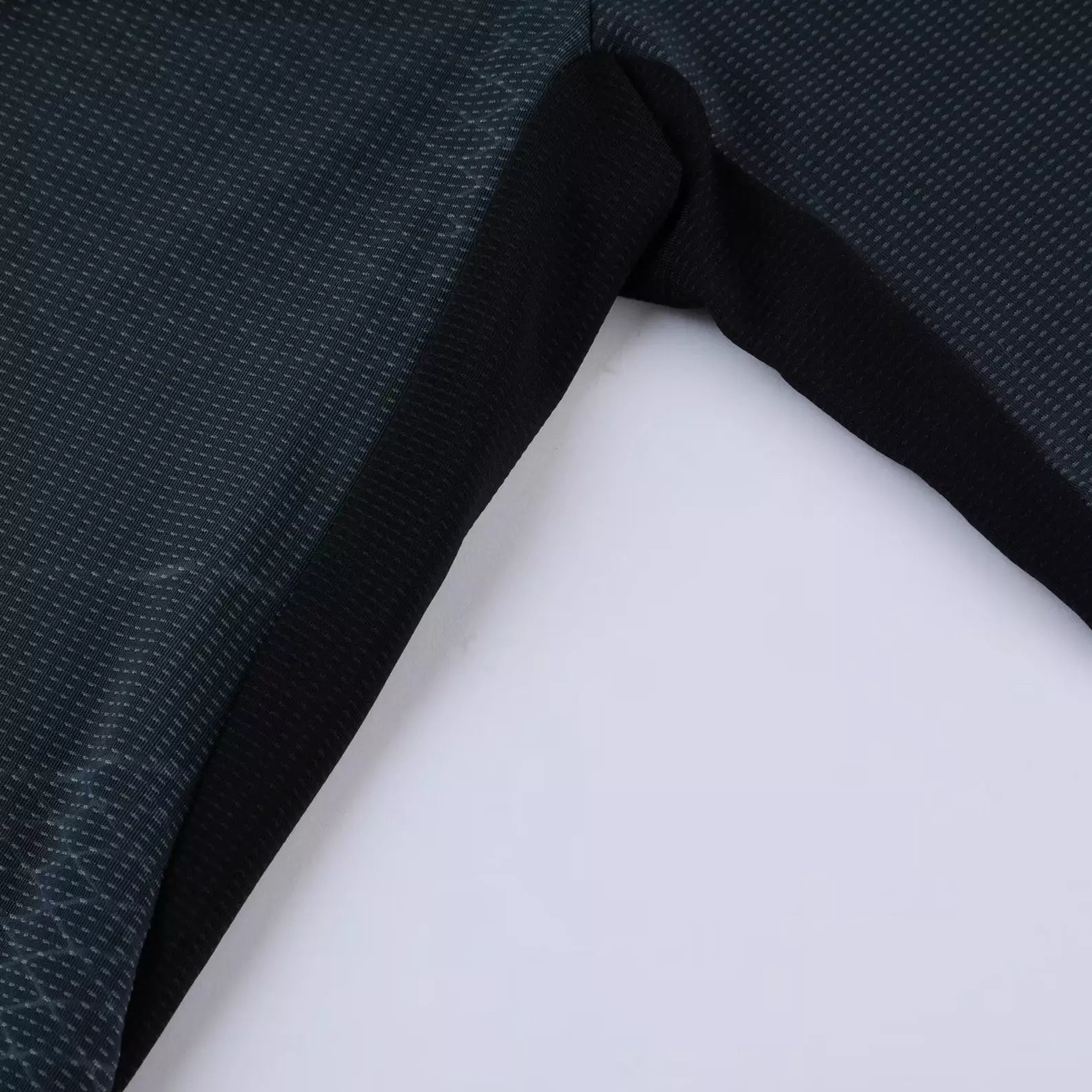 Veste thermique à col zippé